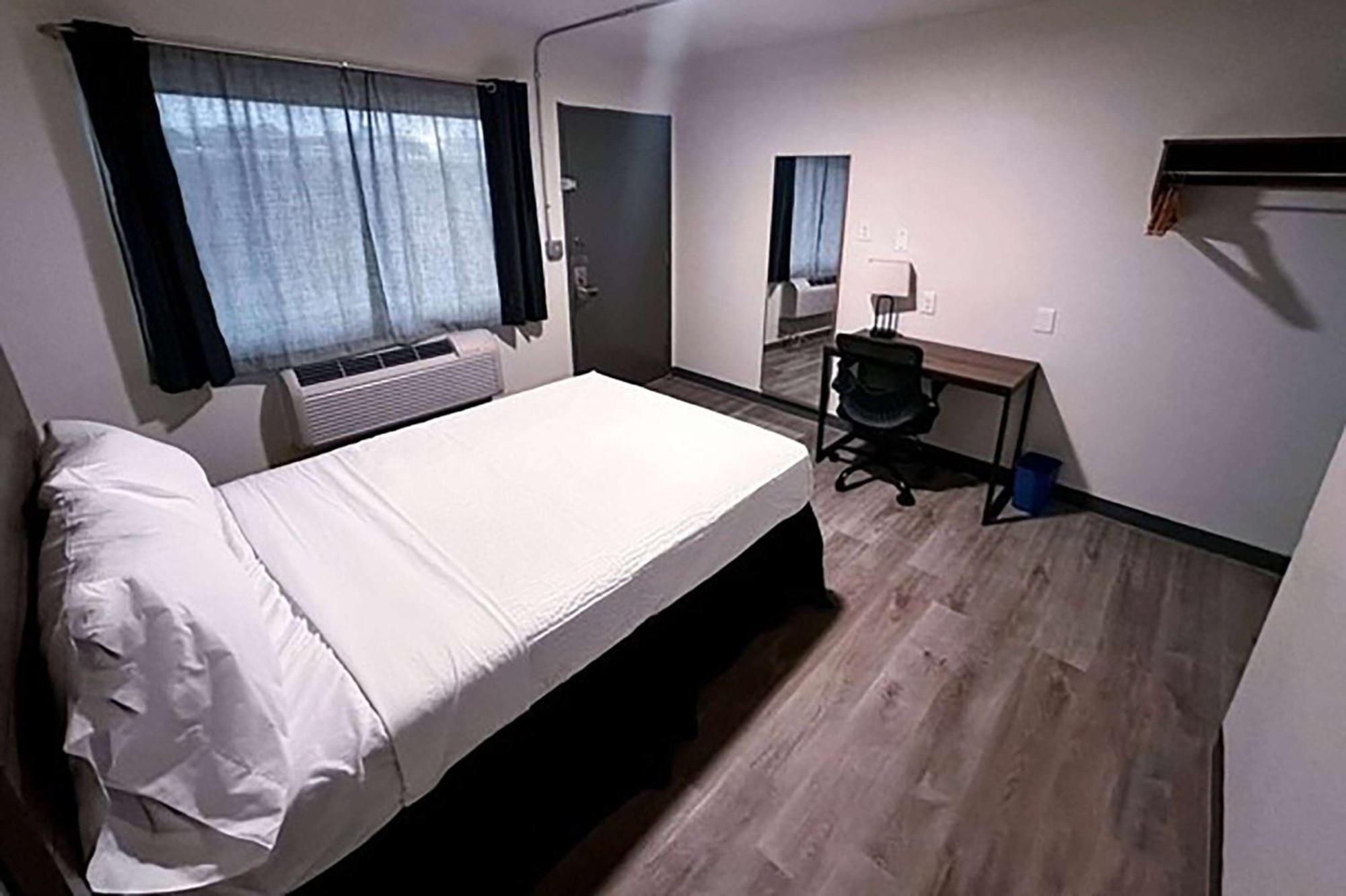 Studio City Suites, A Travelodge By Wyndham Texarkana Екстериор снимка
